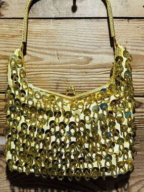 Vintage Gold Tassel Sequin Flapper Style Evening Bag Kisslock gold shimmer beads